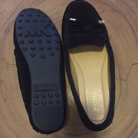 Flats - Picture 3 of 3